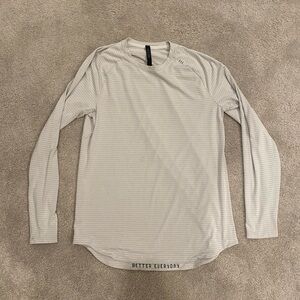 Men’s Lululemon Heathered Vapor Drysense Long Sleeve Shirt Size Large